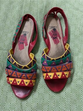 Vintage 90s Alstrax geometric sandals, size 8.5